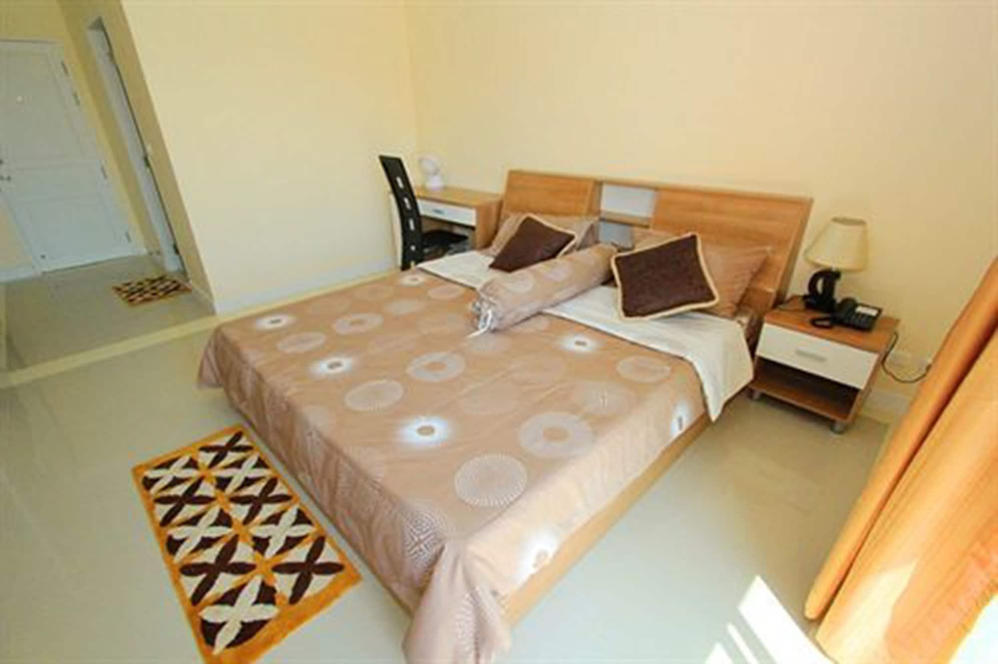 Grow Residences Banguecoque Exterior foto