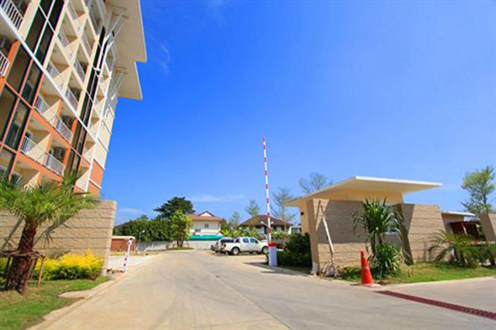 Grow Residences Banguecoque Exterior foto