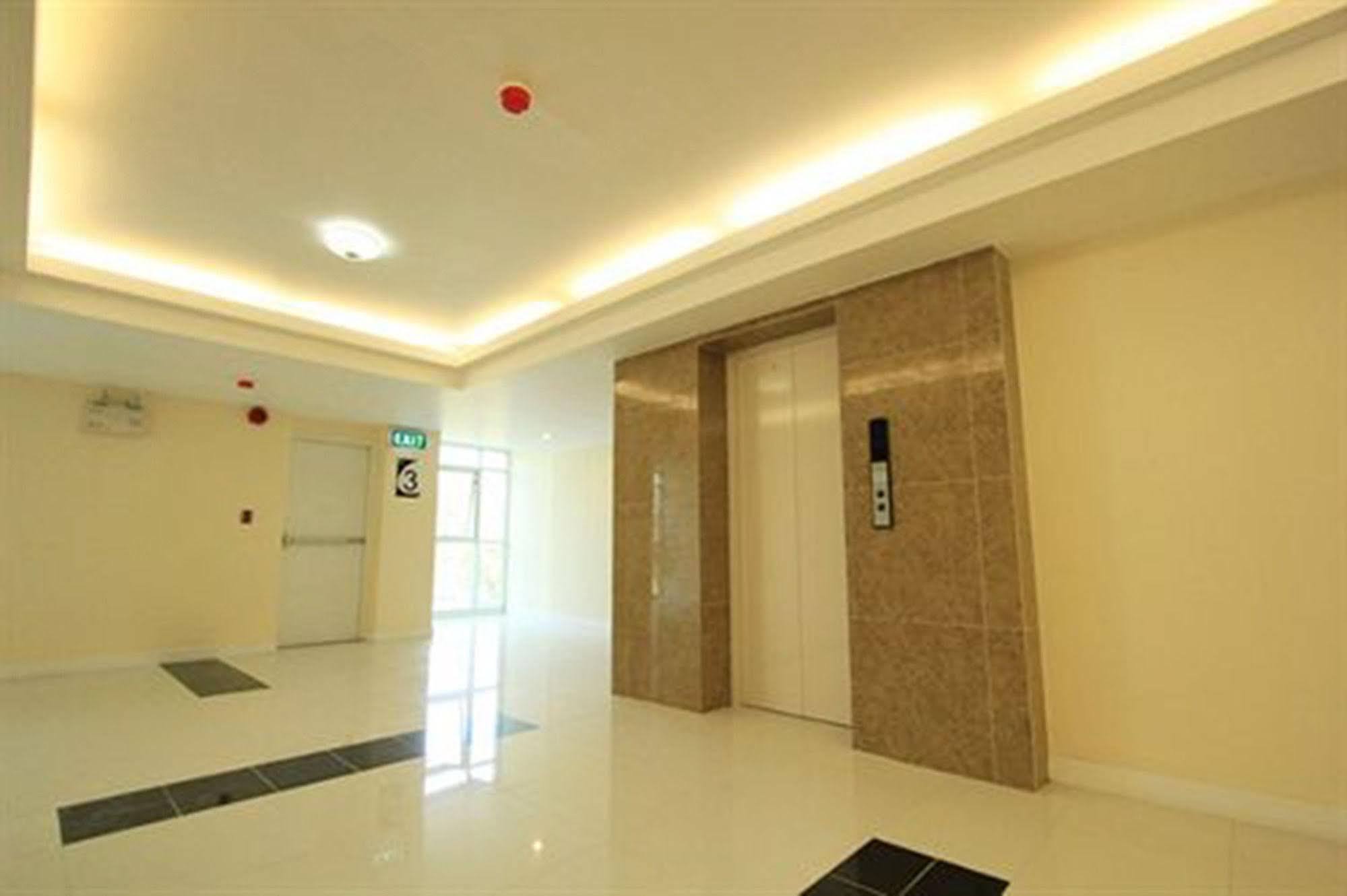 Grow Residences Banguecoque Exterior foto
